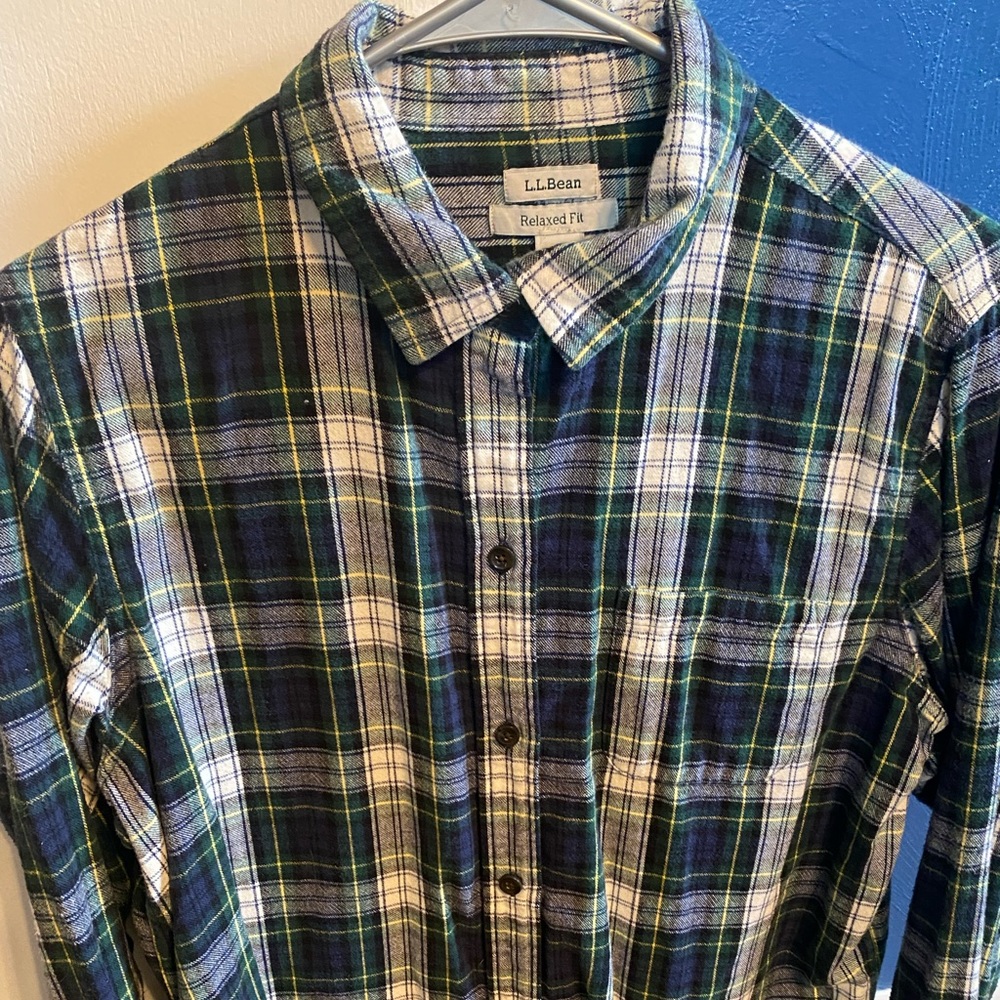 LL BEAN CLASSIC WOMENS FLANNEL *WORN ONCE*